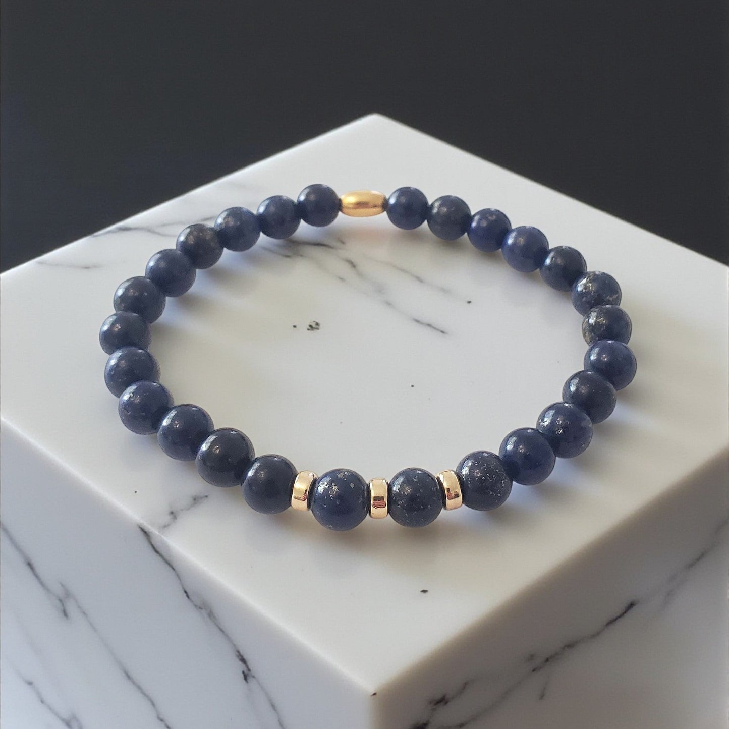 SanaBelle® Men’s Lapis Lazuli Healing Bracelet – 6mm Natural Gemstones with Gold Accents