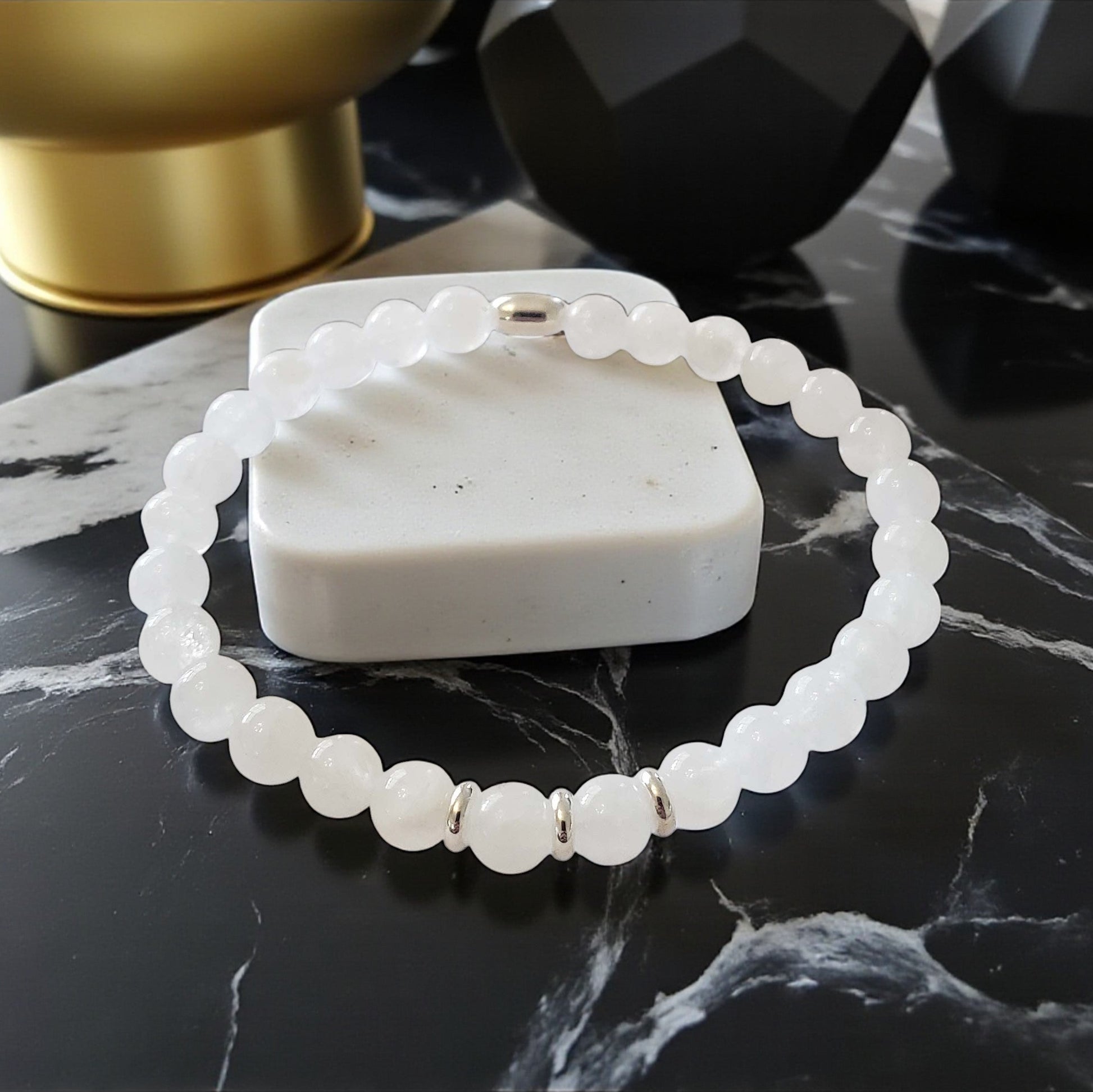 SanaBelle® Moonstone Healing Bracelet – 6mm Natural Gemstones with Silver Accents